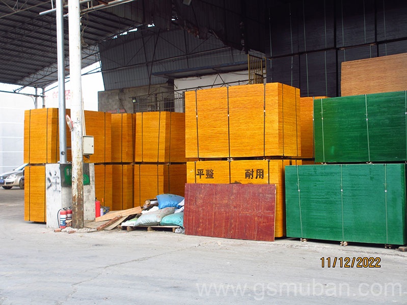 建筑模板黑色紅色哪個便宜?各自優(yōu)點(diǎn)介紹 建筑模板黑色紅色哪個便宜?各自優(yōu)點(diǎn)介紹