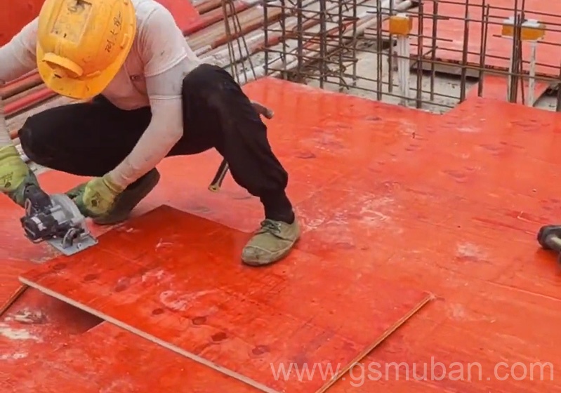 木模板廠哪家價(jià)格低?建筑木模板選購技巧 木模板廠哪家價(jià)格低?建筑木模板選購技巧